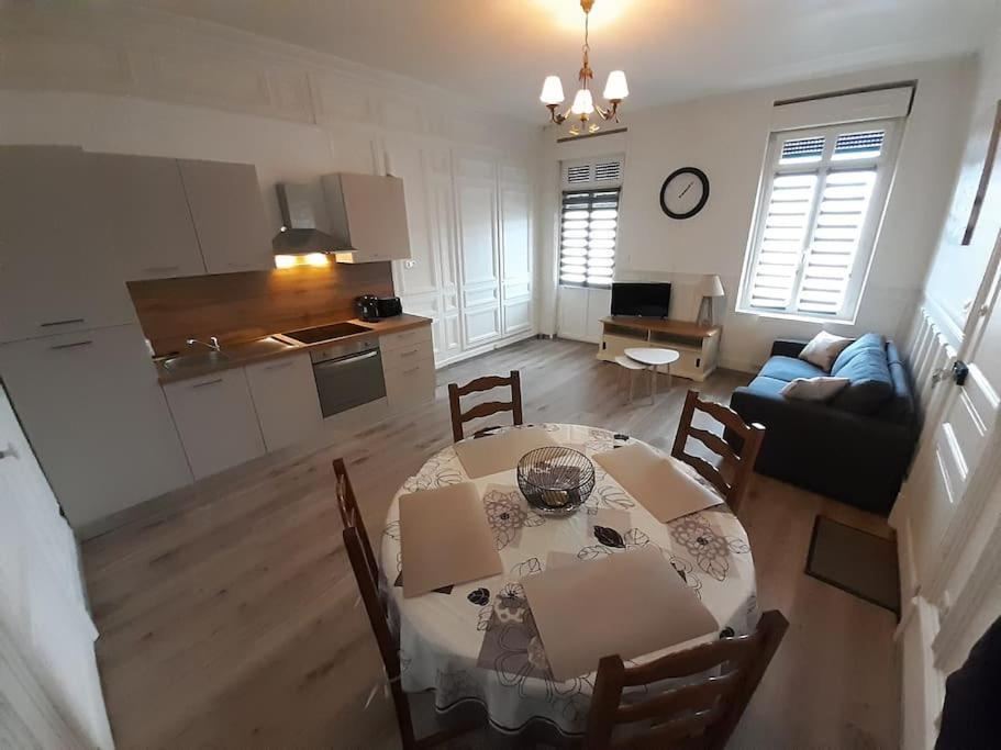 Appartement Le Michel-Ange Мер-ле-Бен Екстериор снимка